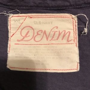 Old Navy Tops - Old navy tee Old Navy Tops - Old navy tee
